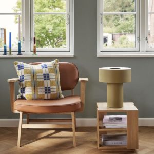 Aki borðlampi - drapplitaður