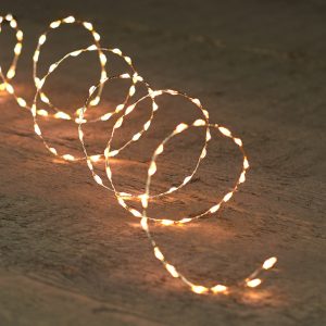 Led chain sería hvít, silfur vír - batt