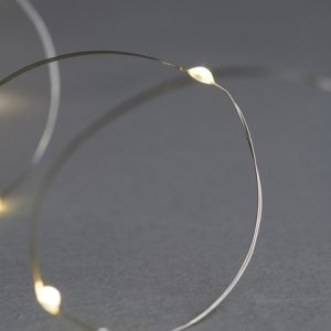 Knirke Micro silfur vír - hvít ljós, batt