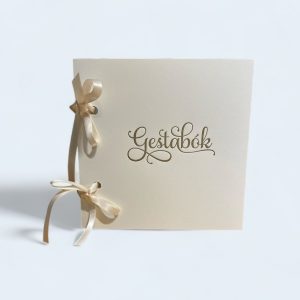 Gestabók - hvít með gylltu letri