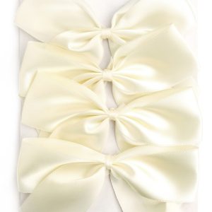 Satín slaufur, 4 stk - kremlitaðar