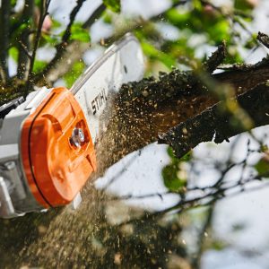 HTA 135 spjótsög, batterís